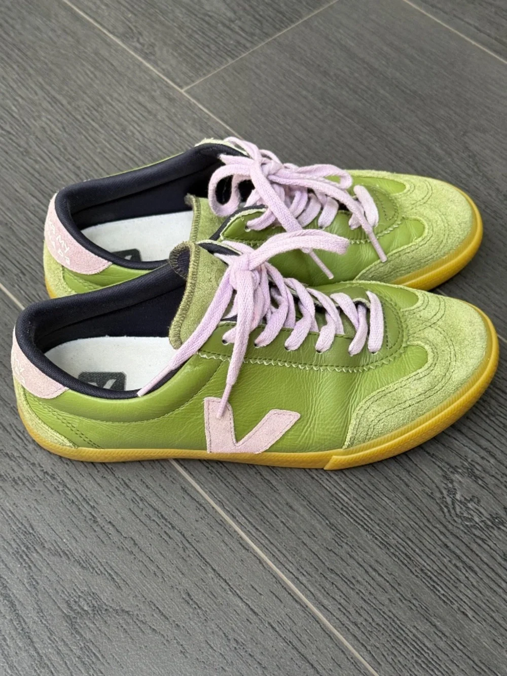volley leather vela x make my lemonade kiwi orchid